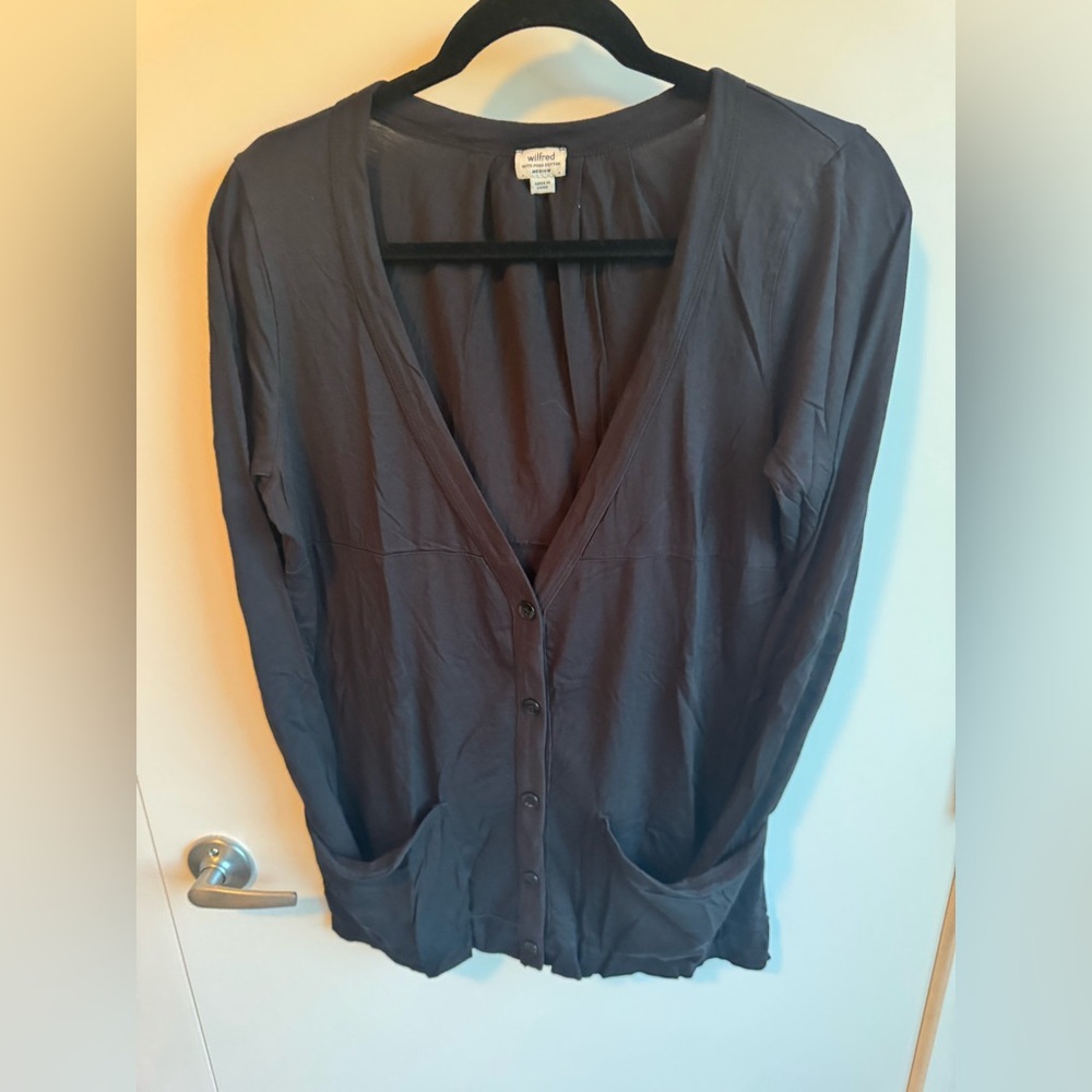 Wilfred black button up Cotton Top